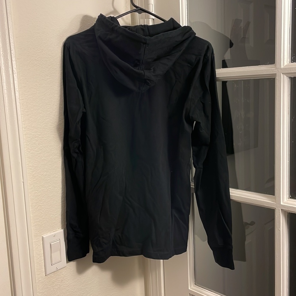 Obey Hoodie shirt. - Picture 4 of 4